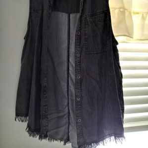 Rock and Republic grey shirt